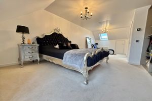 Main Bedroom Suite- click for photo gallery